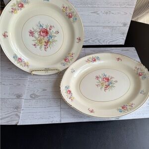 Nautilus Cream Plate and Platter Pink, Blue & Yellow Floral Bouquet Set of 2)